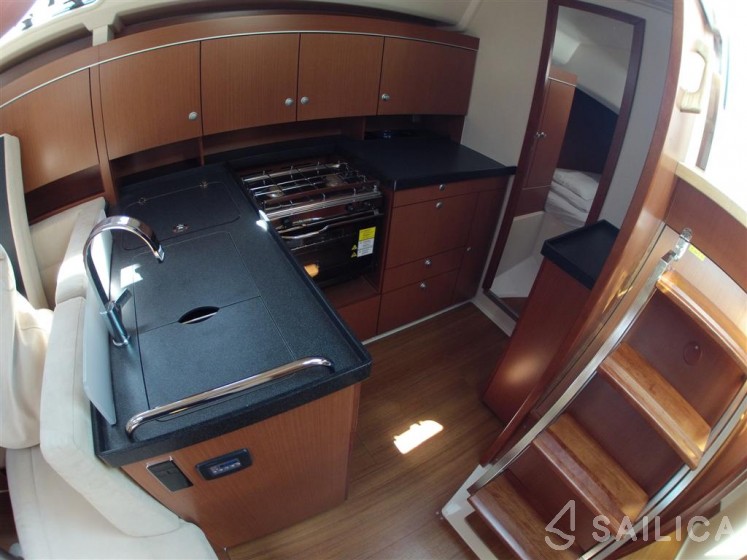 Hanse 445 - Yacht Charter Sailica