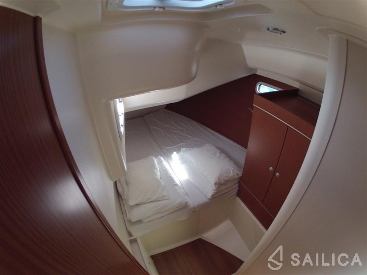 Hanse 445 - Yacht Charter Sailica