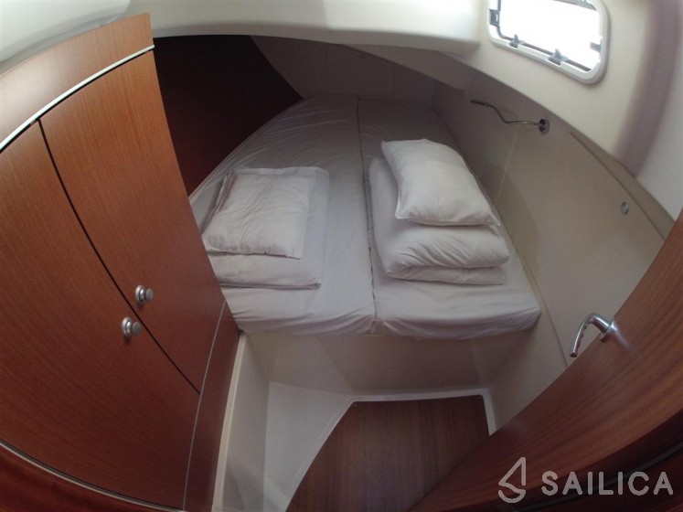 Hanse 445 - Yacht Charter Sailica