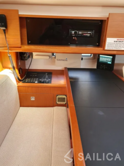 Bavaria 51 Cruiser - Yacht Charter Sailica