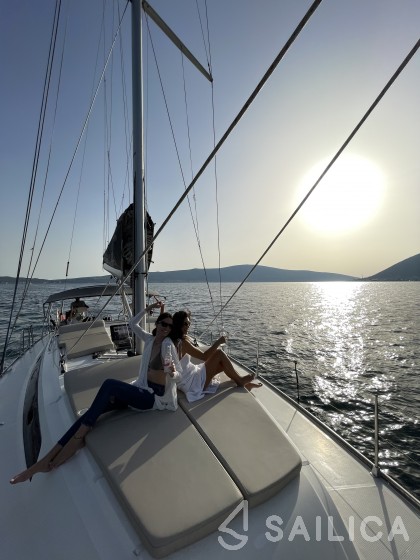 Bavaria 46 Cruiser - Yacht Charter Sailica