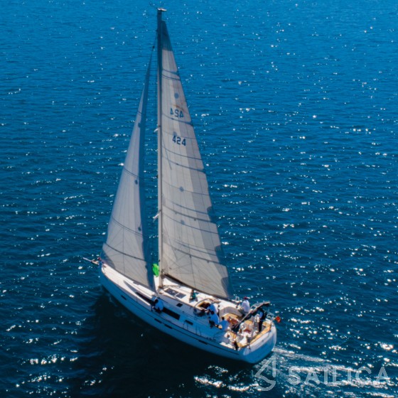 Bavaria 46 Cruiser - Yacht Charter Sailica