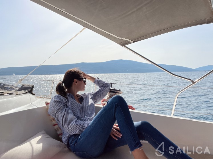 Bavaria 46 Cruiser - Yacht Charter Sailica