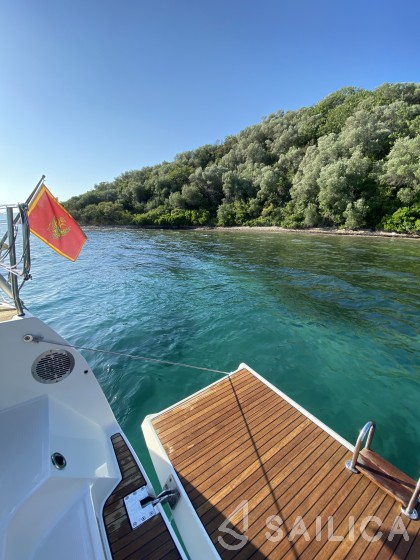Bavaria 46 Cruiser - Yacht Charter Sailica