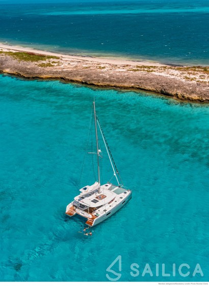 Lagoon 42 - Yacht Charter Sailica