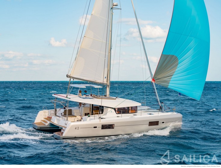 Lagoon 42 - Yacht Charter Sailica