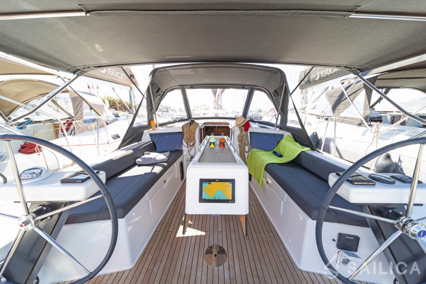 Dufour 390 - Yacht Charter Sailica