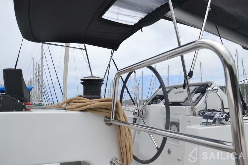 Lagoon 450 - Yacht Charter Sailica
