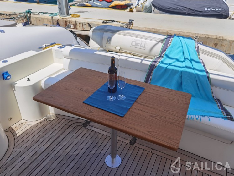 Rodman 41 - Yacht Charter Sailica