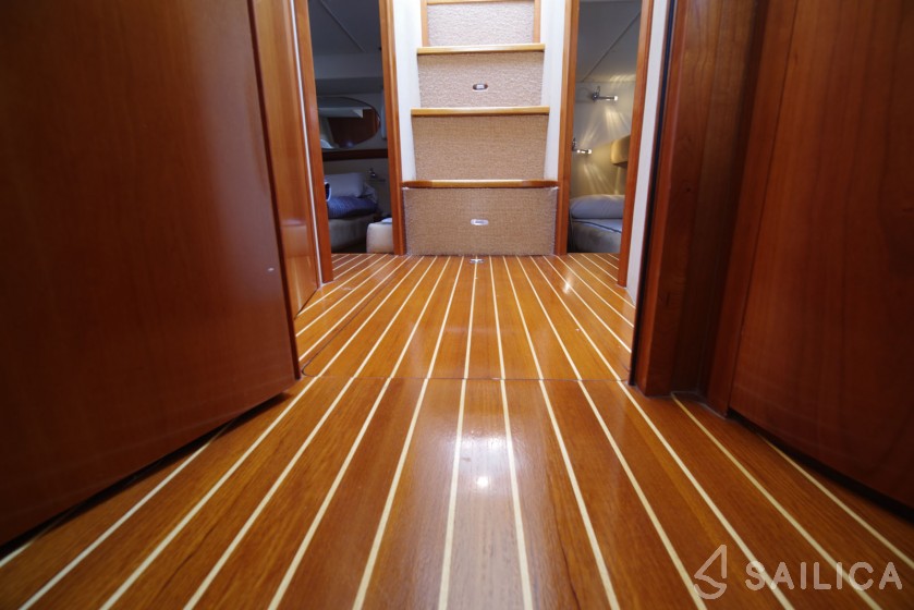 Rodman 41 - Yacht Charter Sailica