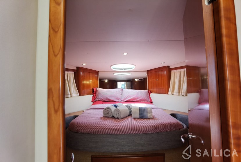 Rodman 41 - Yacht Charter Sailica