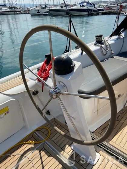 Dehler 38 SQ - Yacht Charter Sailica