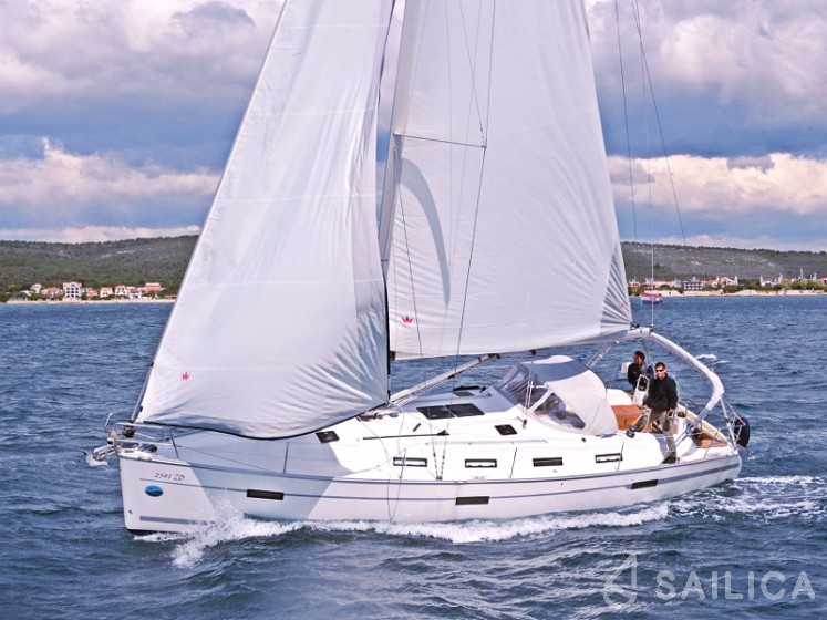 Bavaria 40 Cruiser - Yacht Charter Sailica