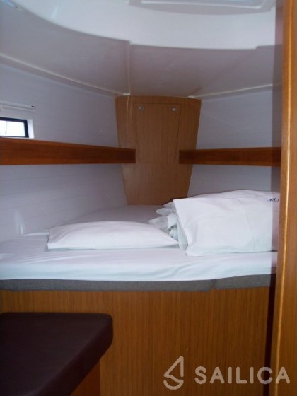 Bavaria 40 Cruiser - Yacht Charter Sailica