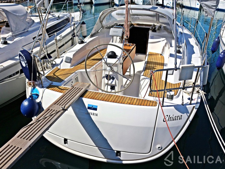 Bavaria 33 Cruiser - Yacht Charter Sailica