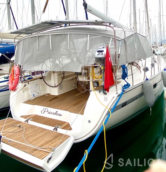Bavaria 40 Cruiser - Yacht Charter Sailica
