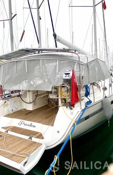 Bavaria 40 Cruiser - Yacht Charter Sailica