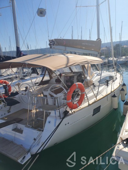 Elan 40 Impression - Yacht Charter Sailica
