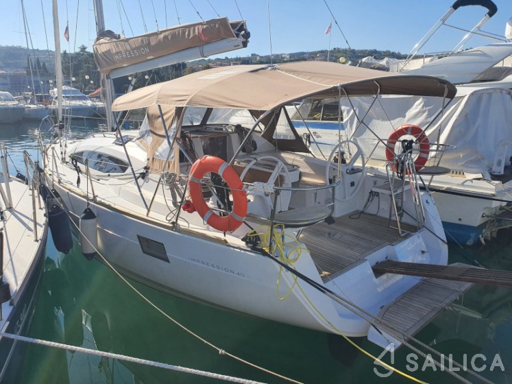 Elan 40 Impression - Yacht Charter Sailica