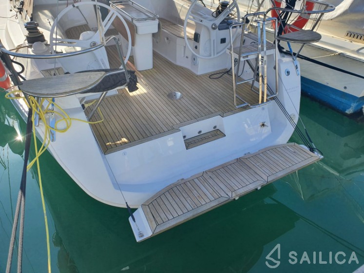 Elan 40 Impression - Yacht Charter Sailica