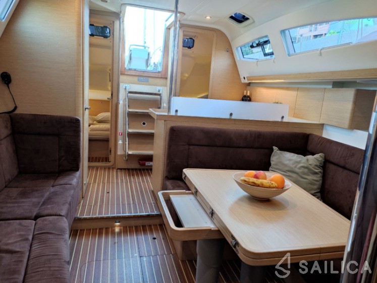Elan 40 Impression - Yacht Charter Sailica
