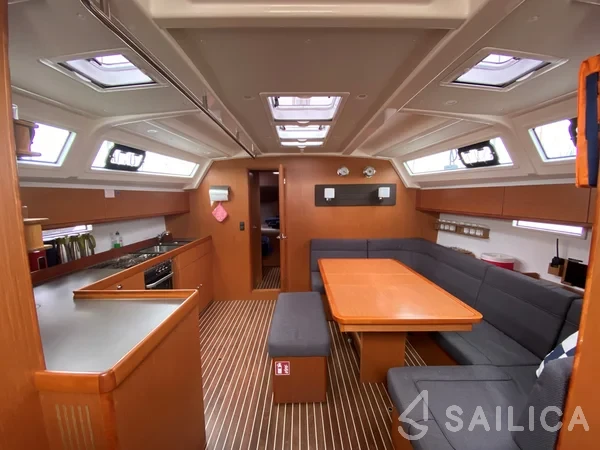 Bavaria 46 Cruiser - Yacht Charter Sailica