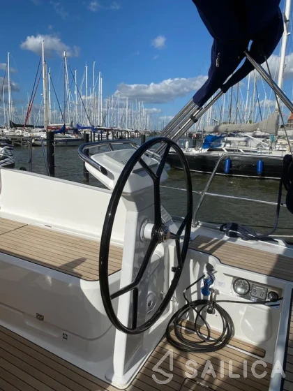 Bavaria 46 Cruiser - Yacht Charter Sailica