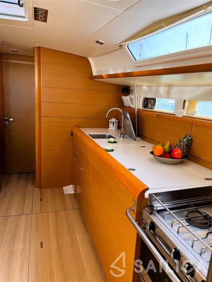 Sun Odyssey 469 - Yacht Charter Sailica
