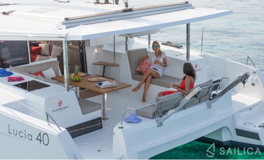 Lucia 40 - Yacht Charter Sailica