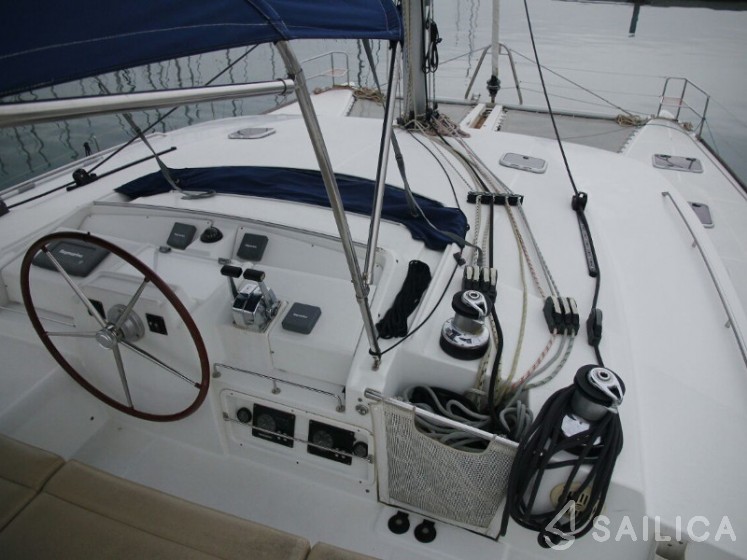 Lagoon 440 - Yacht Charter Sailica