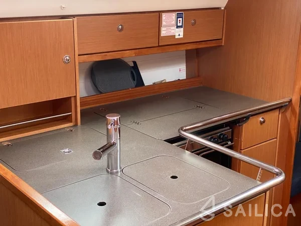 Bavaria 36 Cruiser - Yacht Charter Sailica