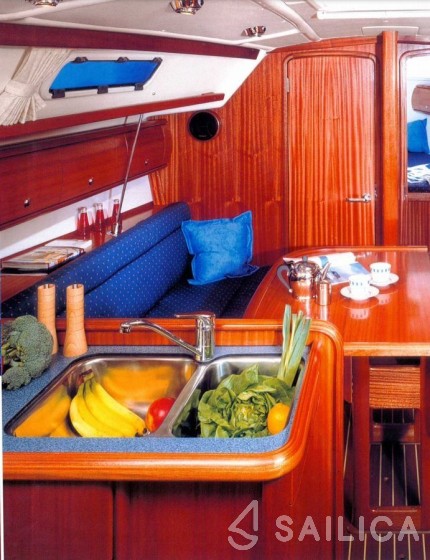Bavaria 36 - Yacht Charter Sailica