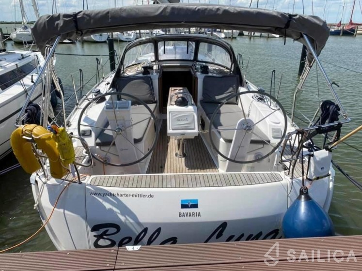 Bavaria 37 Cruiser - Yacht Charter Sailica