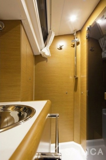 Sun Odyssey 419 - Yacht Charter Sailica