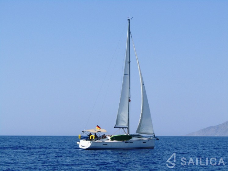 Sun Odyssey 419 - Yacht Charter Sailica