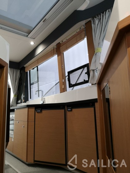 Delphia Escape 1150 - Yacht Charter Sailica