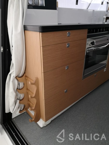 Delphia Escape 1150 - Yacht Charter Sailica