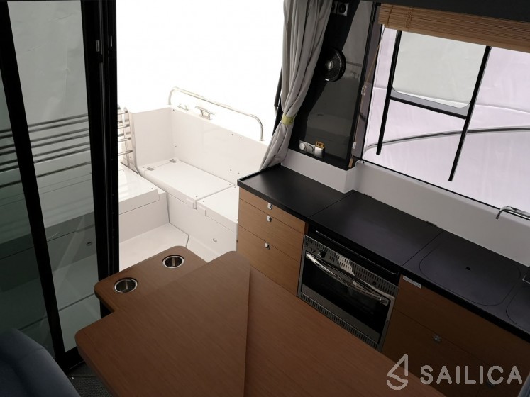 Delphia Escape 1150 - Yacht Charter Sailica