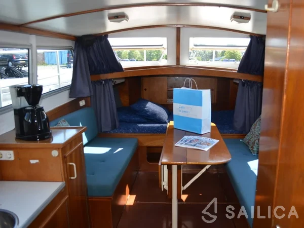 De Drait Doerak 850 OK - Yacht Charter Sailica