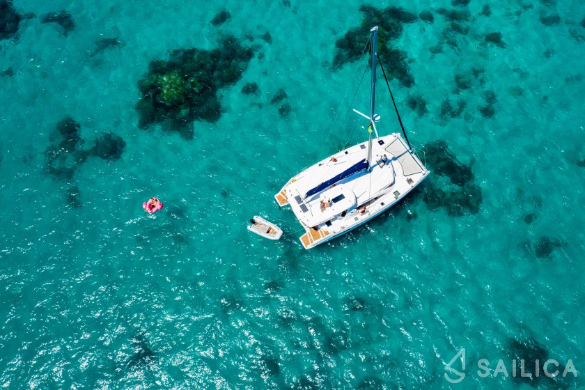 Leopard 48 - Yacht Charter Sailica