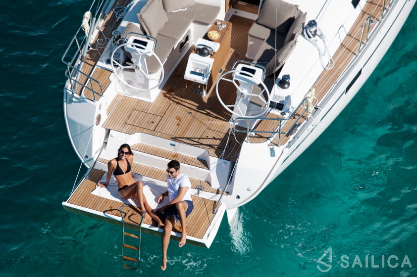Bavaria 46 Cruiser - Yacht Charter Sailica