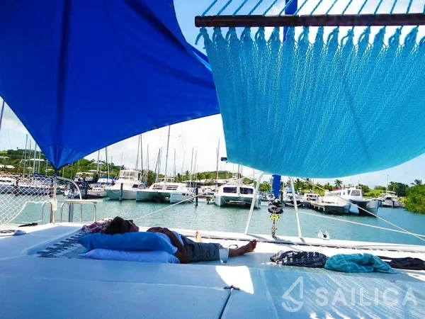 Salina 48 - Yacht Charter Sailica