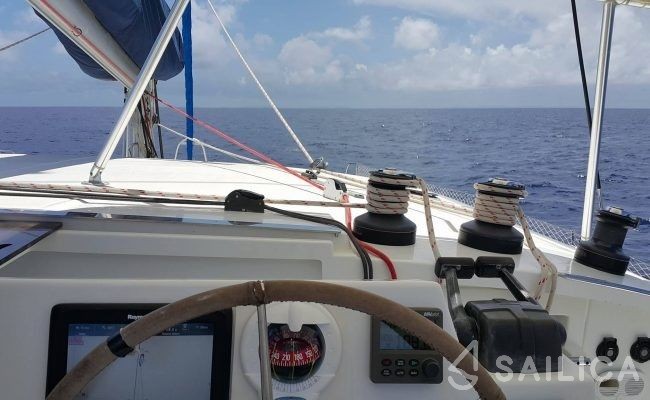 Salina 48 - Yacht Charter Sailica