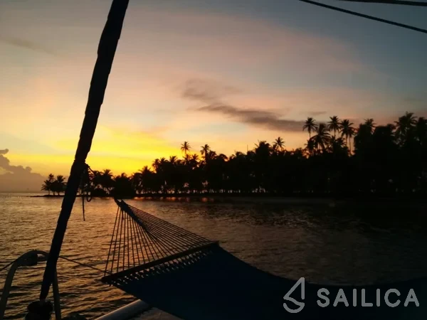 Salina 48 - Yacht Charter Sailica