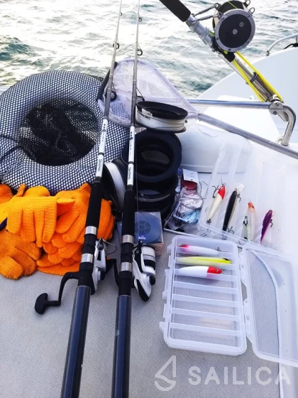 Salina 48 - Yacht Charter Sailica