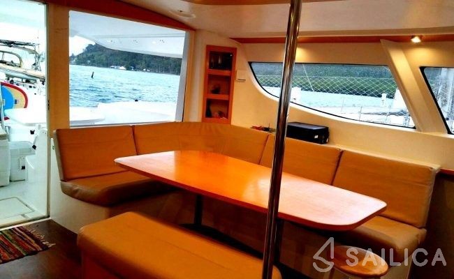 Salina 48 - Yacht Charter Sailica