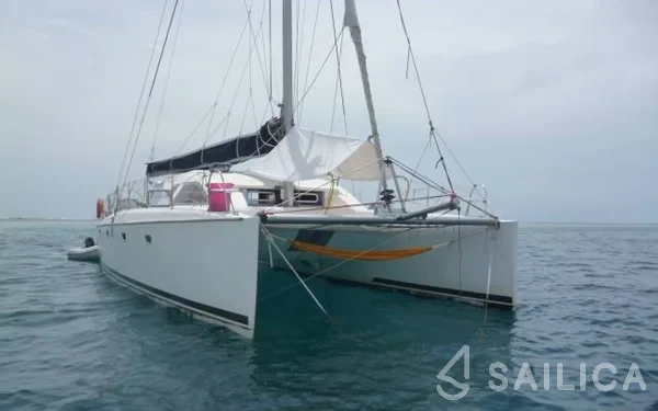 Nautitech 44 - Yacht Charter Sailica
