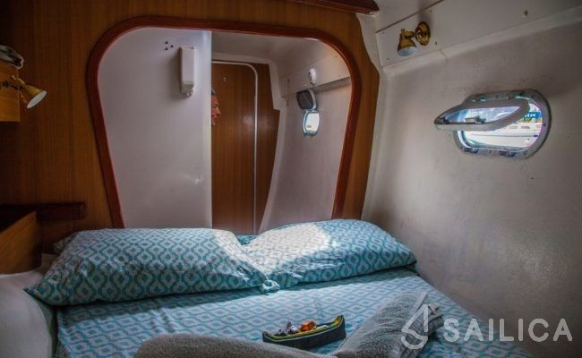 Nautitech 44 - Yacht Charter Sailica