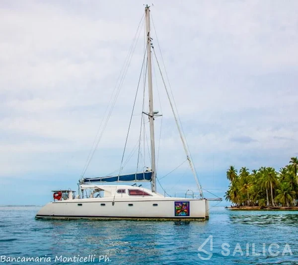 Nautitech 44 - Yacht Charter Sailica