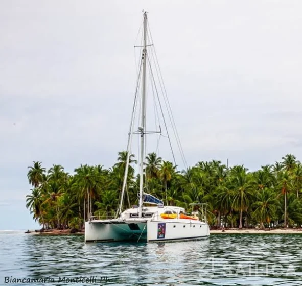 Nautitech 44 - Yacht Charter Sailica
